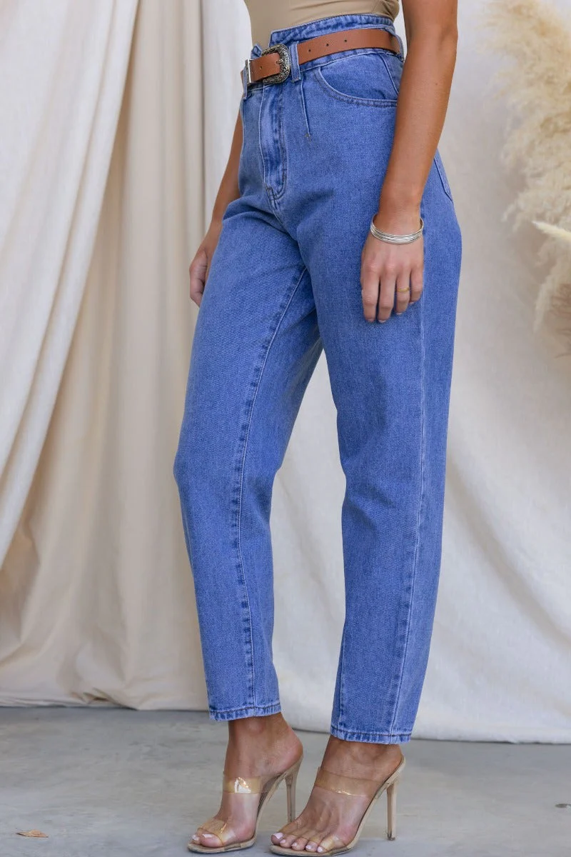 Shaylan Mom Jeans - Image 3
