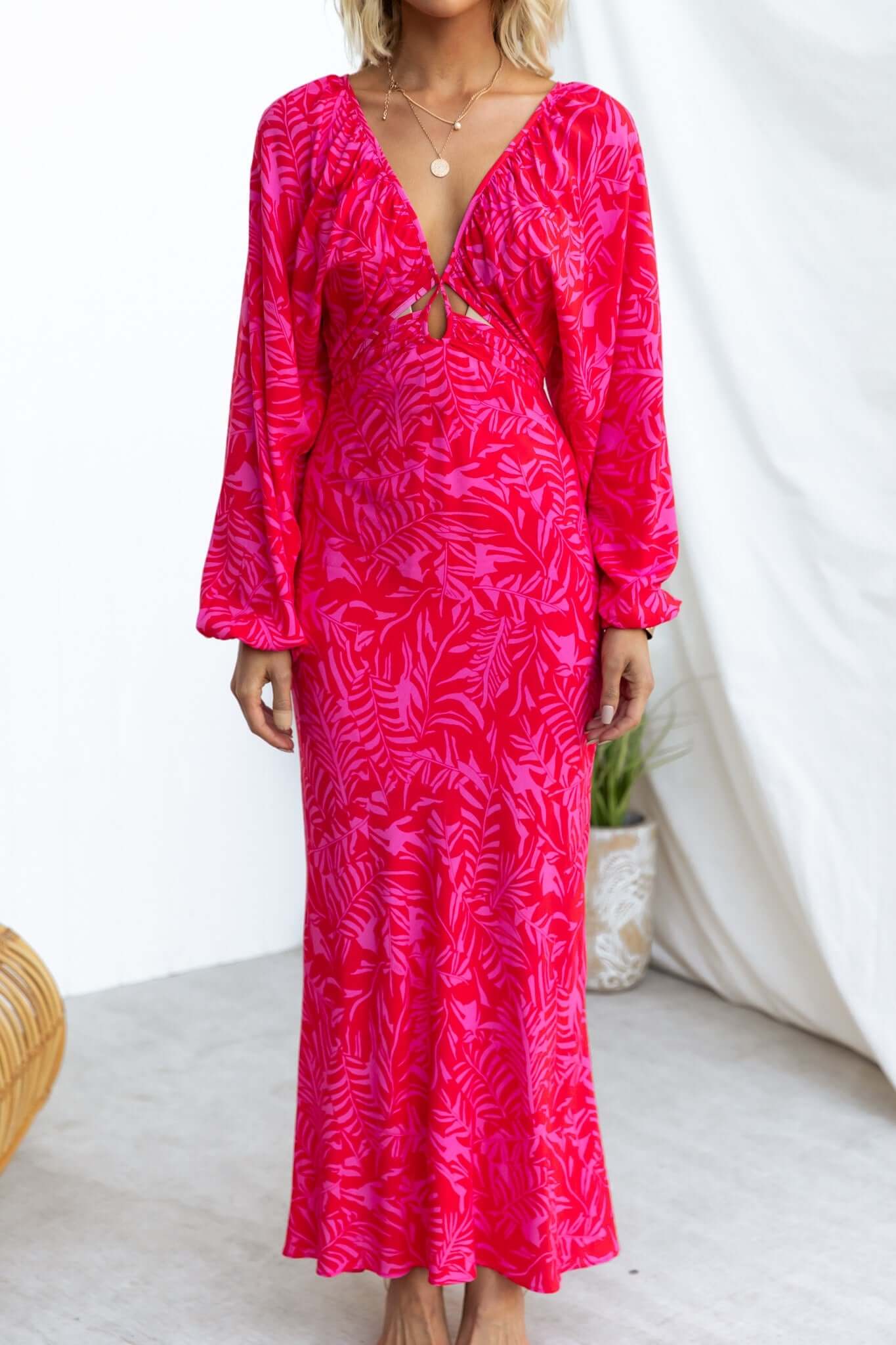 Sight Seeing Maxi Dress - Image 3