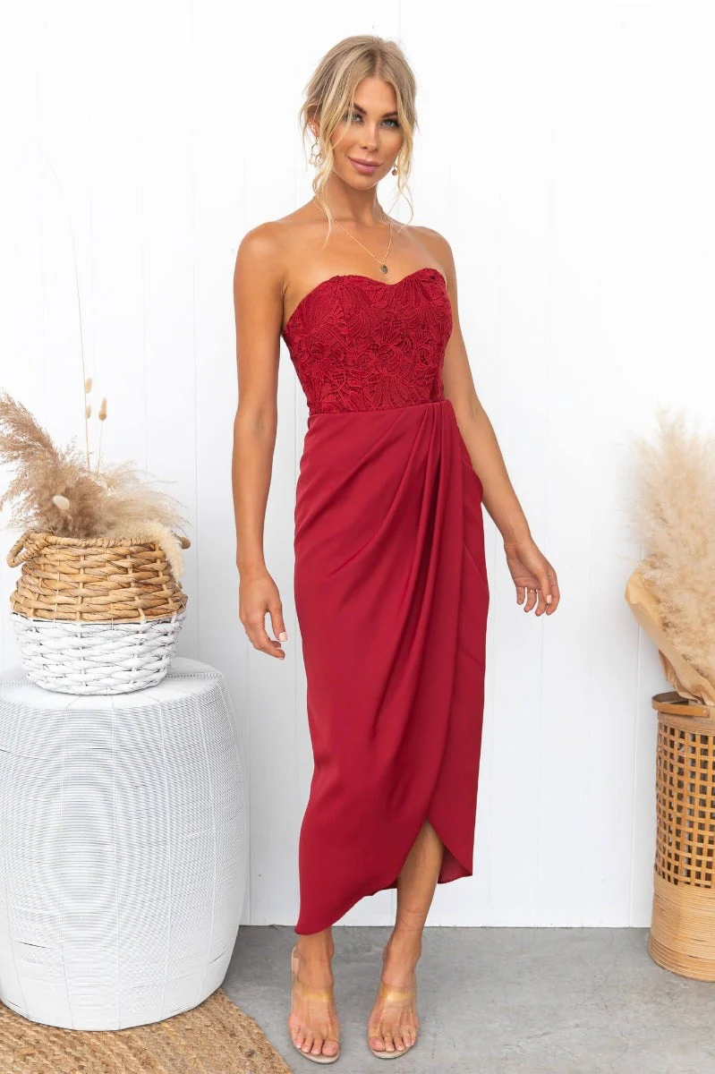 Sleek Night Midi Dress - Image 3
