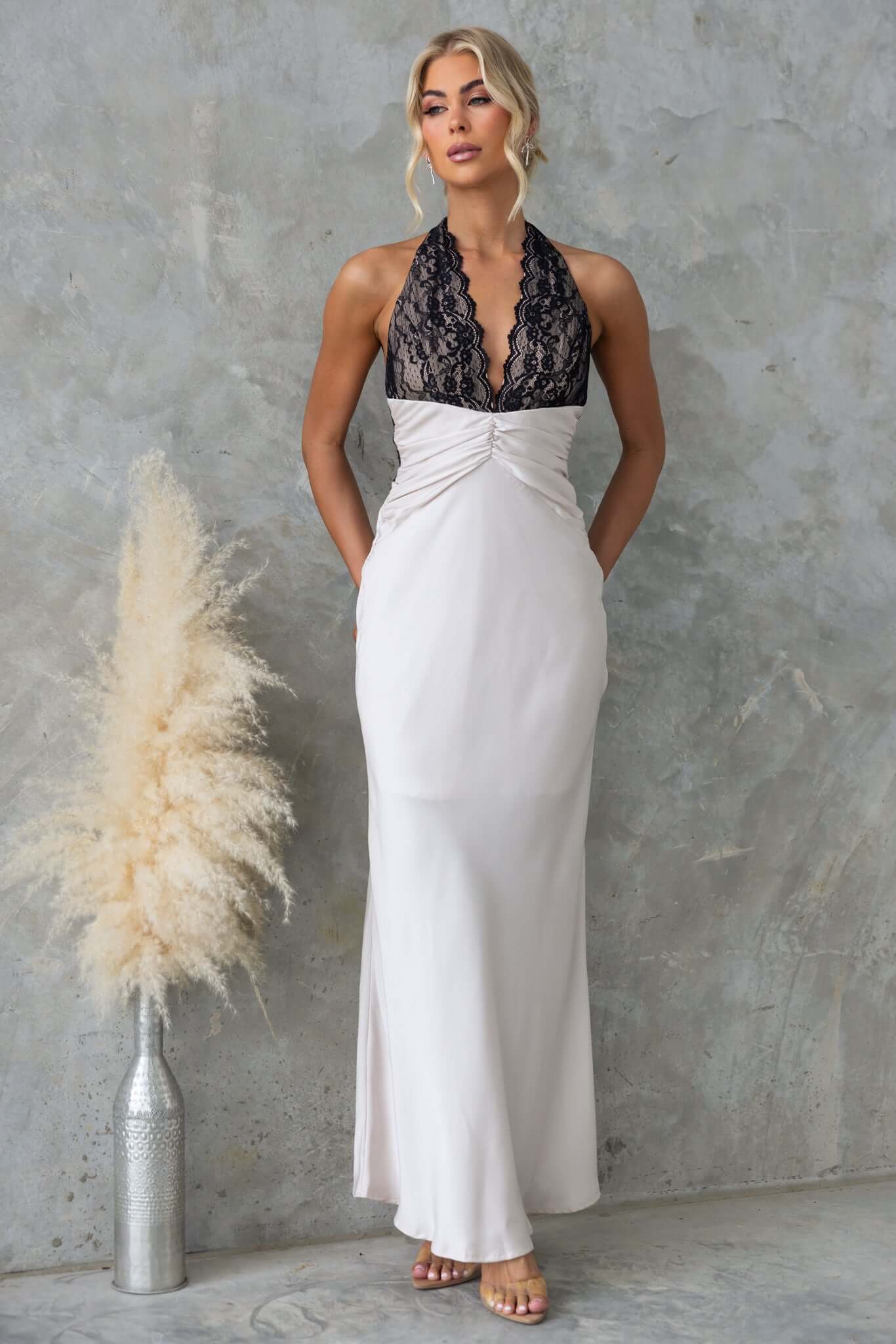 Sonrisa Maxi Dress