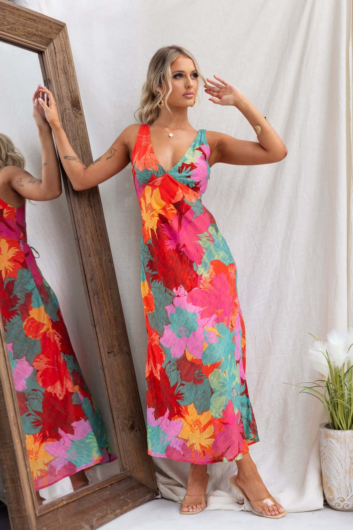 Sun Burst Maxi Dress - Image 4