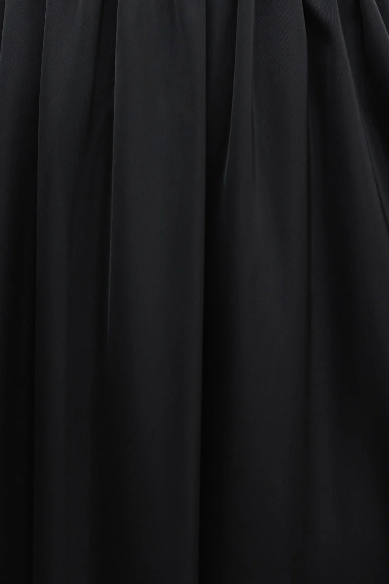 Tasteful Midi Dress - Image 7