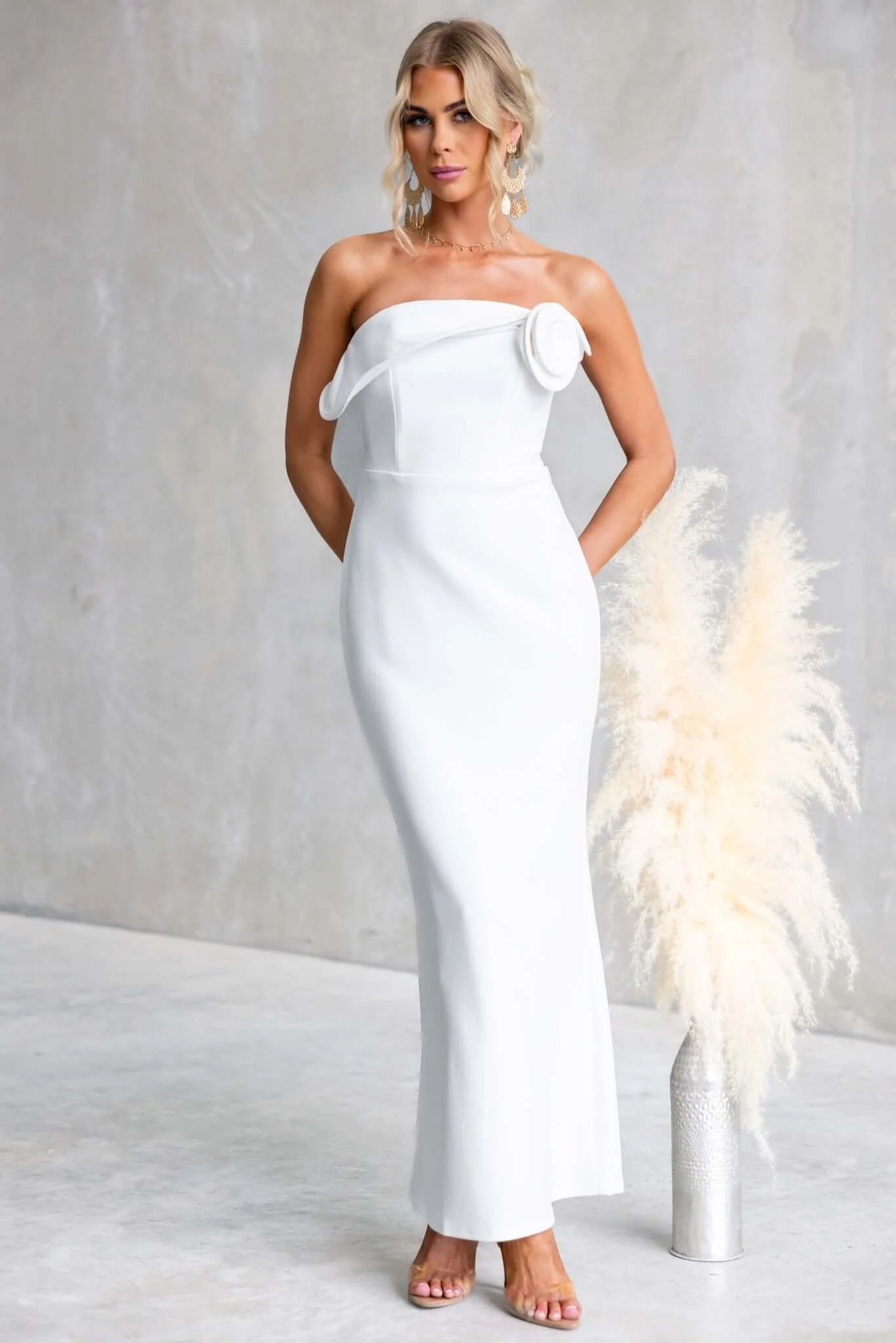 Tessira Maxi Dress - Image 3