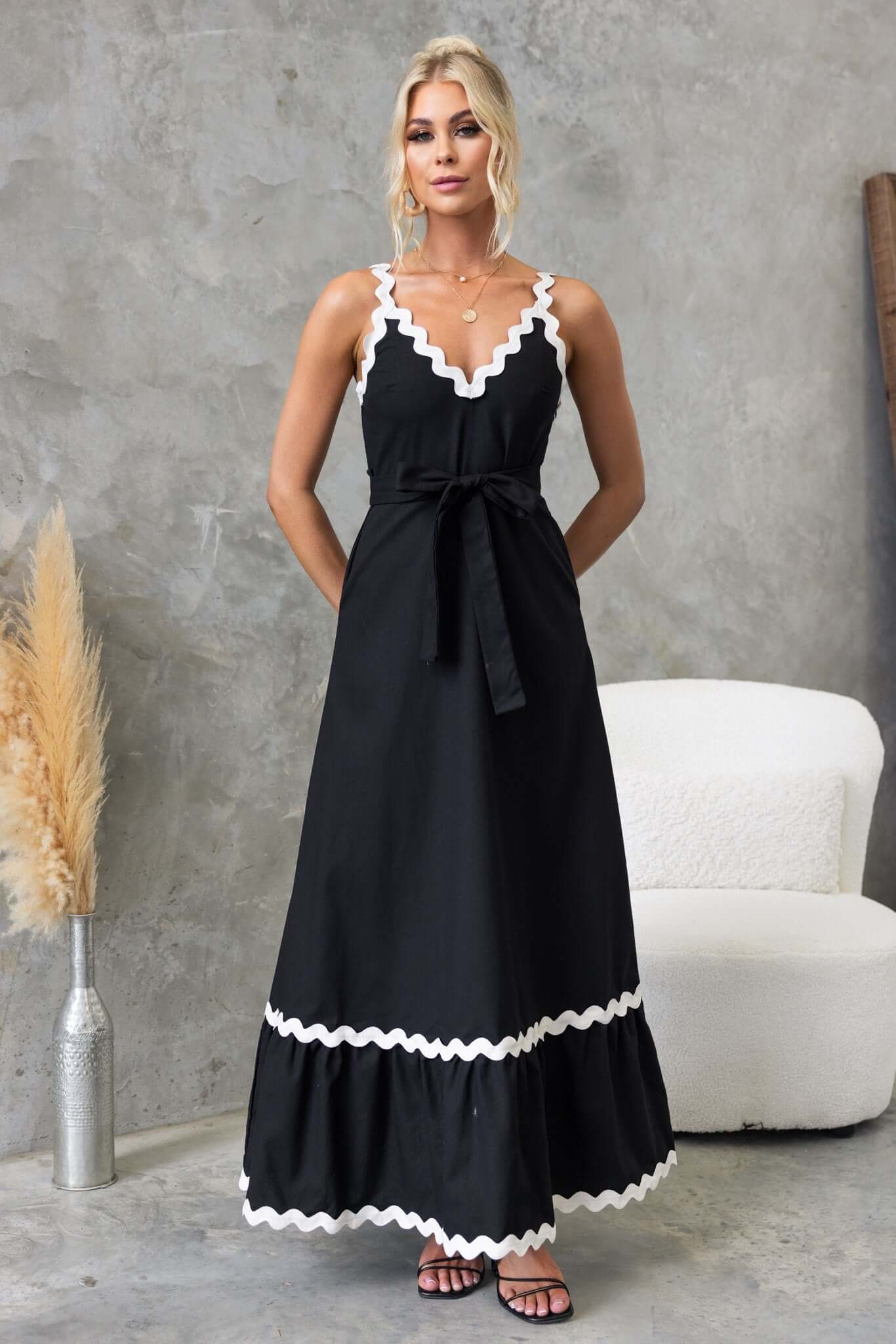 Thorelle Maxi Dress - Image 3