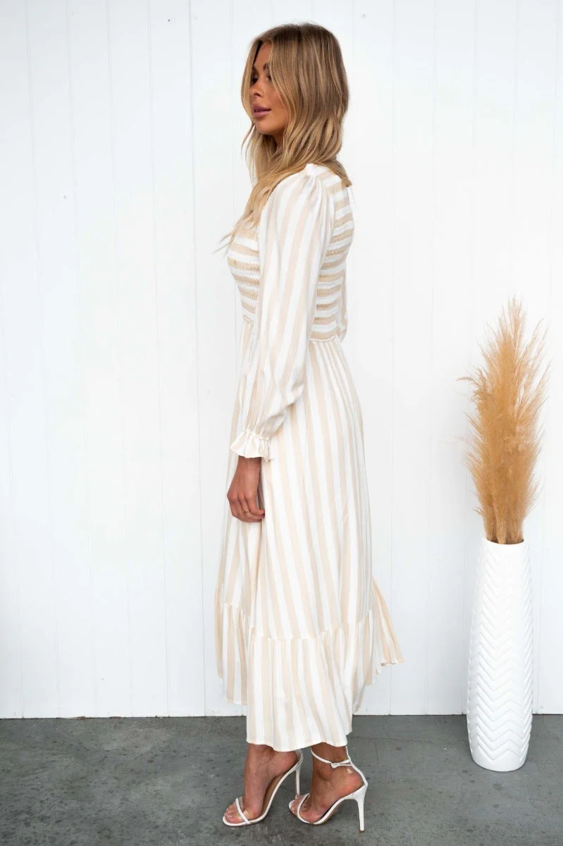 Tulula Maxi Dress - Image 4