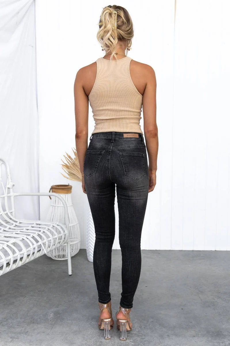 Tune In Jeans - Image 17
