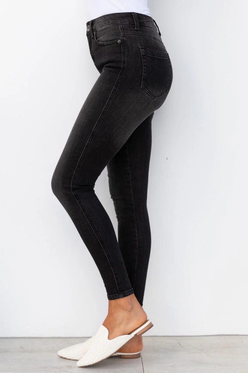 Tune In Jeans - Image 8