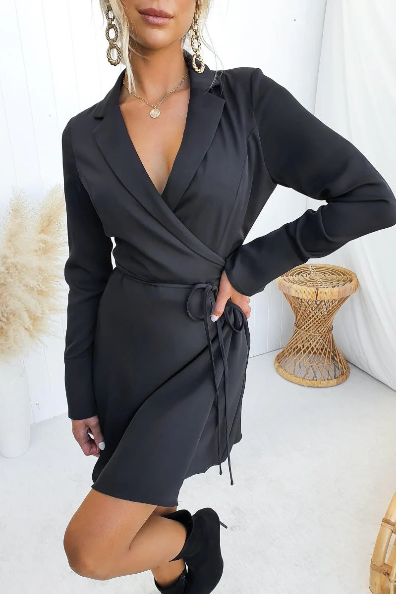 Valeria Wrap Dress - Image 5
