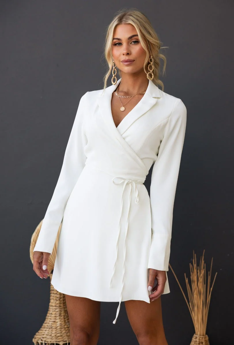 Valeria Wrap Dress - Image 5