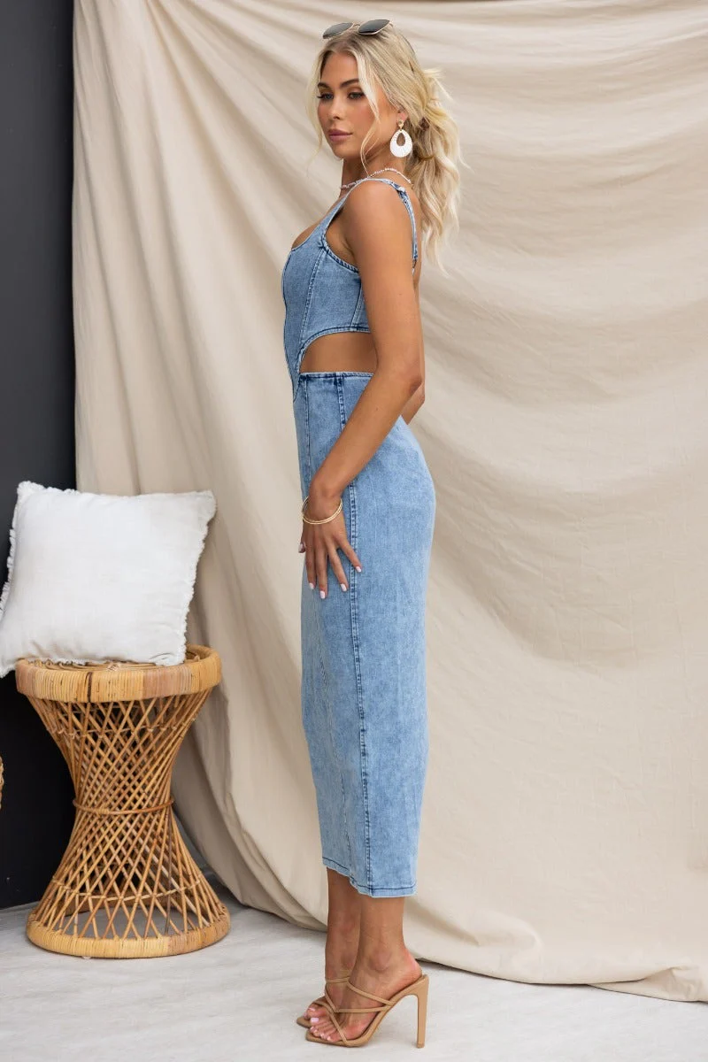 Varnia Denim Midi Dress - Image 4