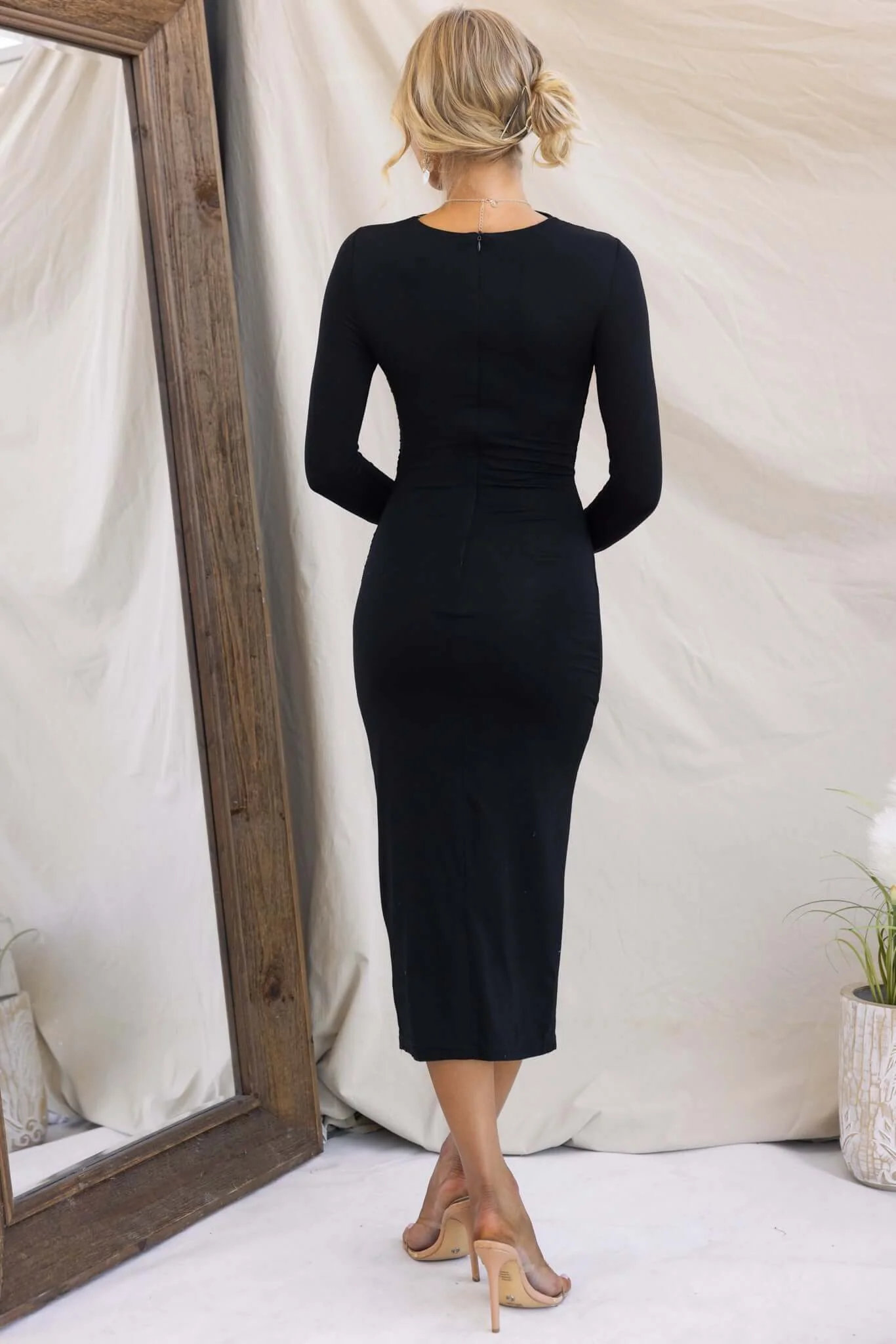 Volley Midi Dress - Image 4