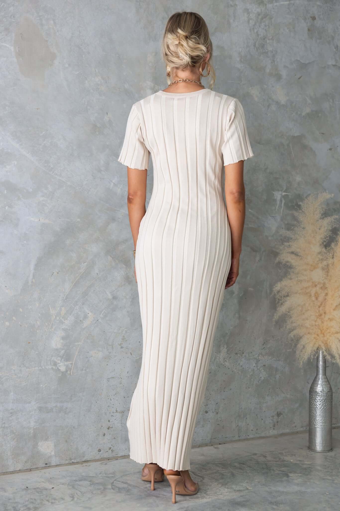 Weyes Maxi Dress - Image 7