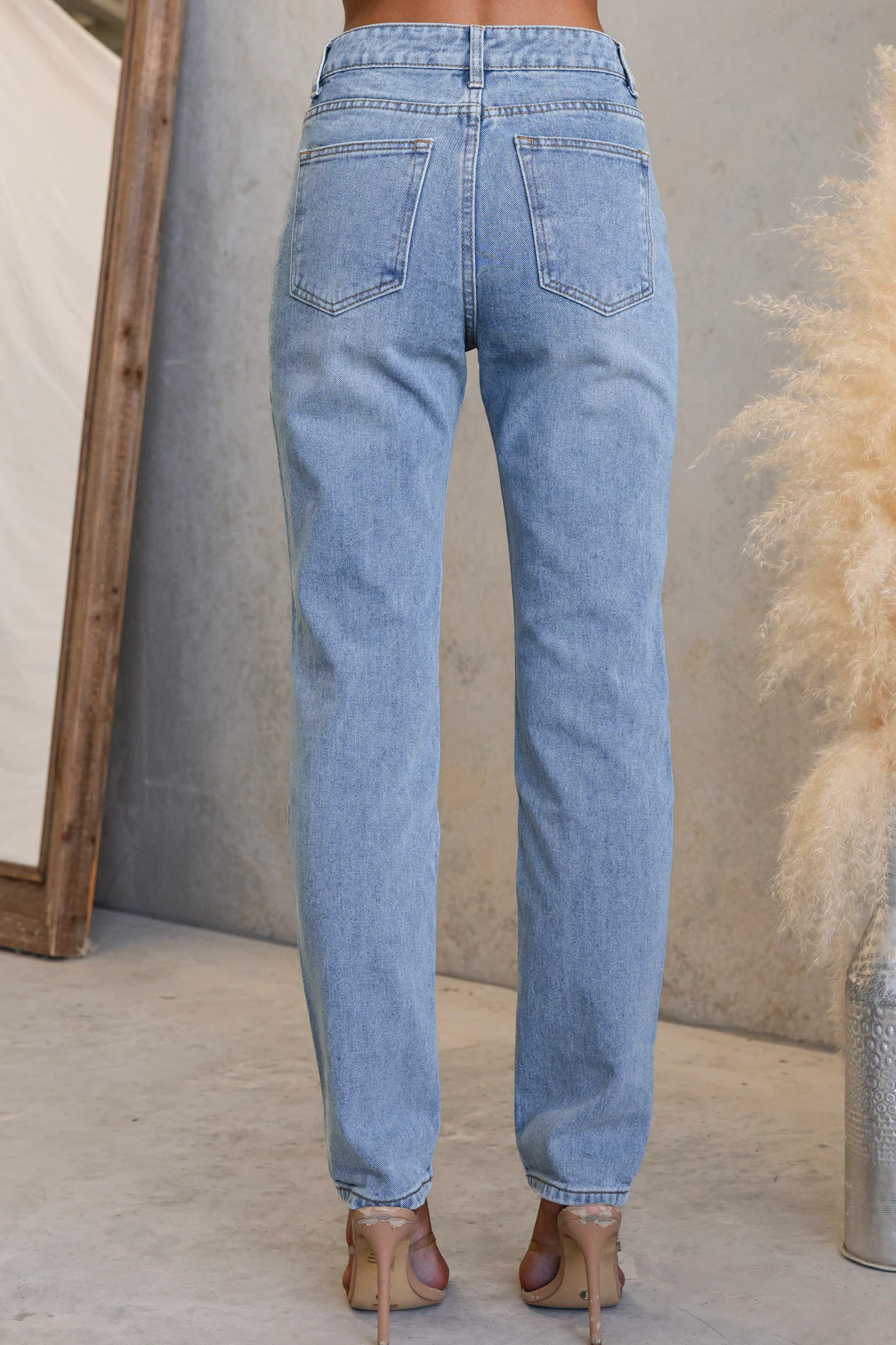Whisper Jeans - Image 7