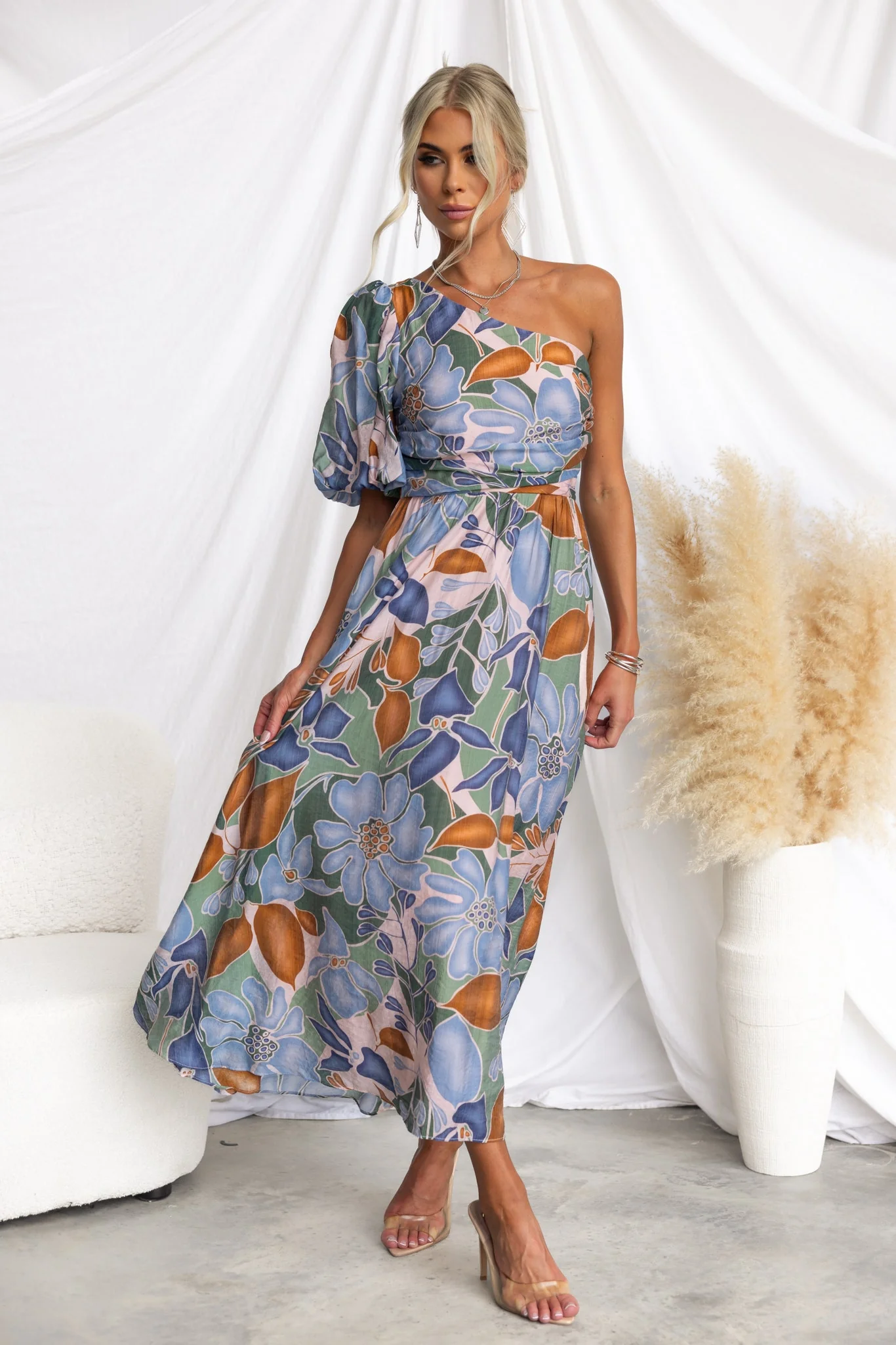 Woran Midi Dress - Image 2