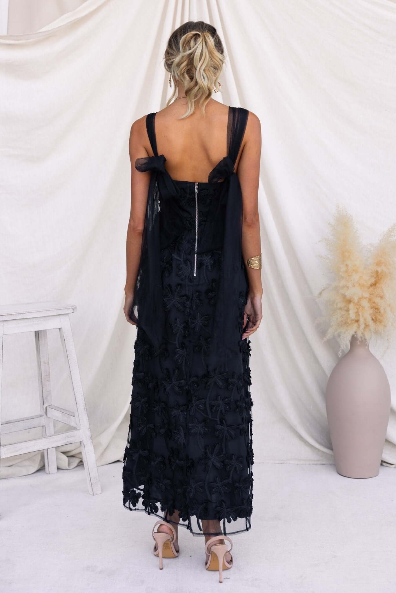 Xaria Maxi Dress - Image 4