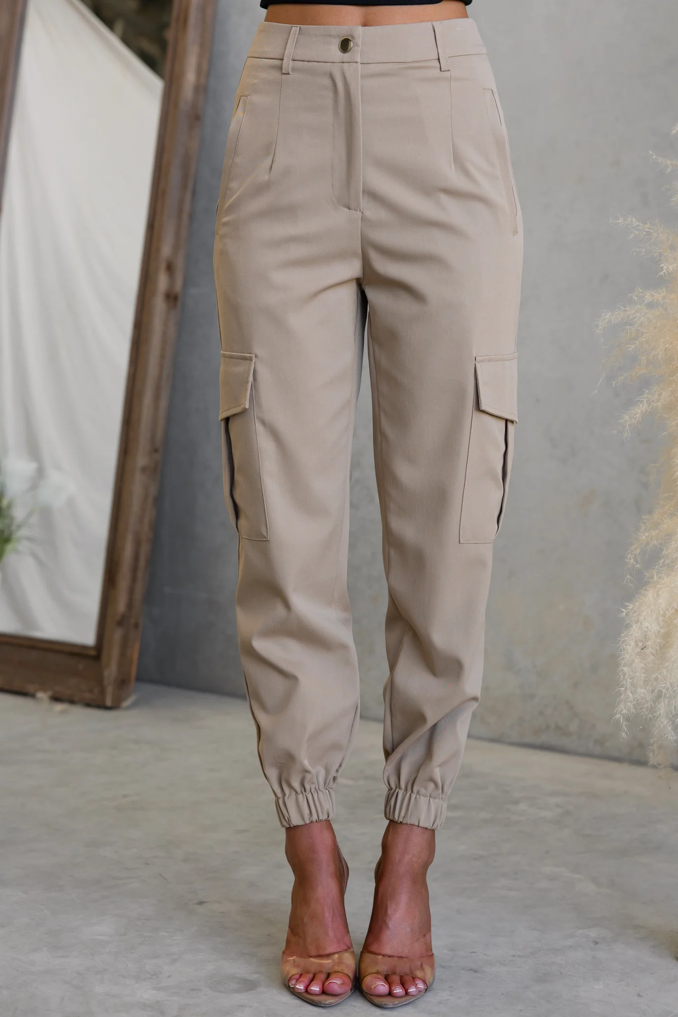 Yazmyn Cargo Pants - Image 3