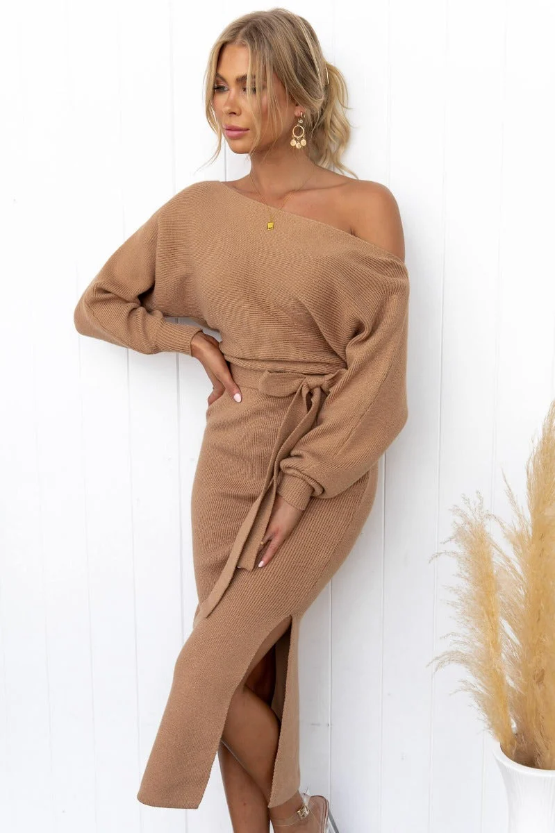 Yollie Midi Dress