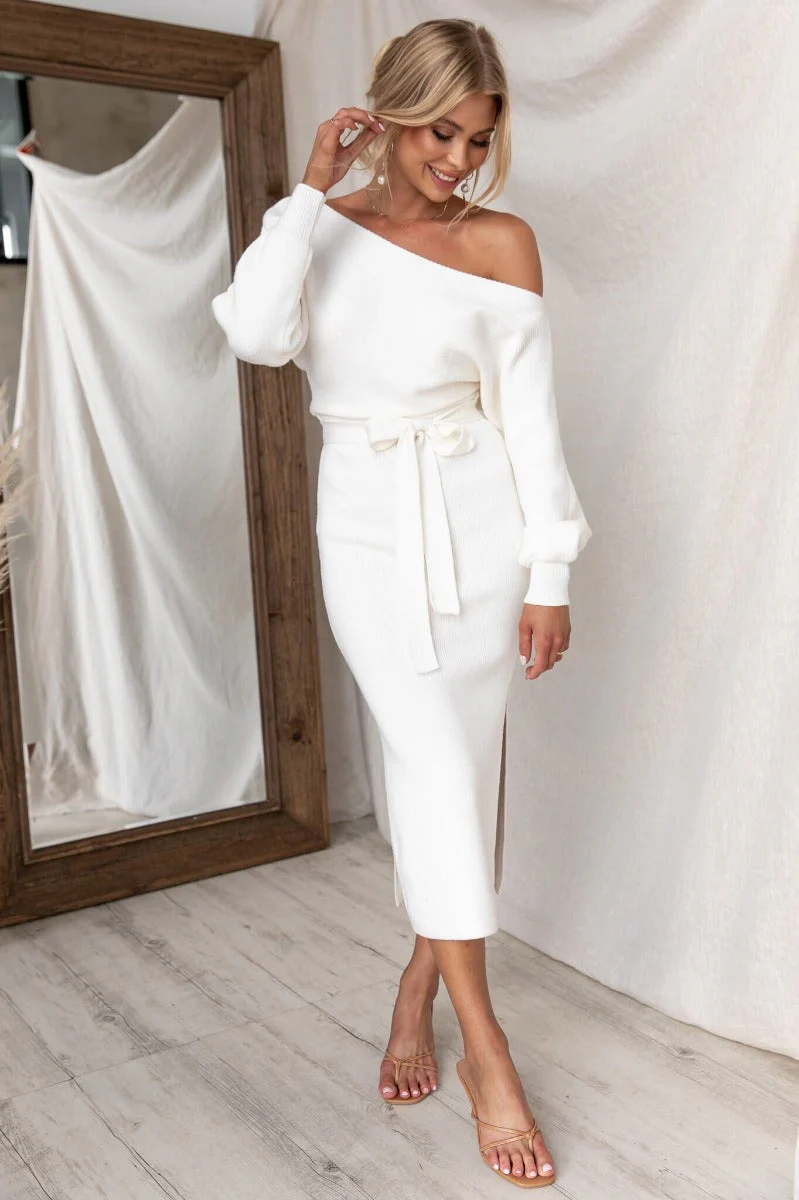 Yollie Midi Dress - Image 3